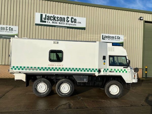 Pinzgauer 718 TMV Ambulance